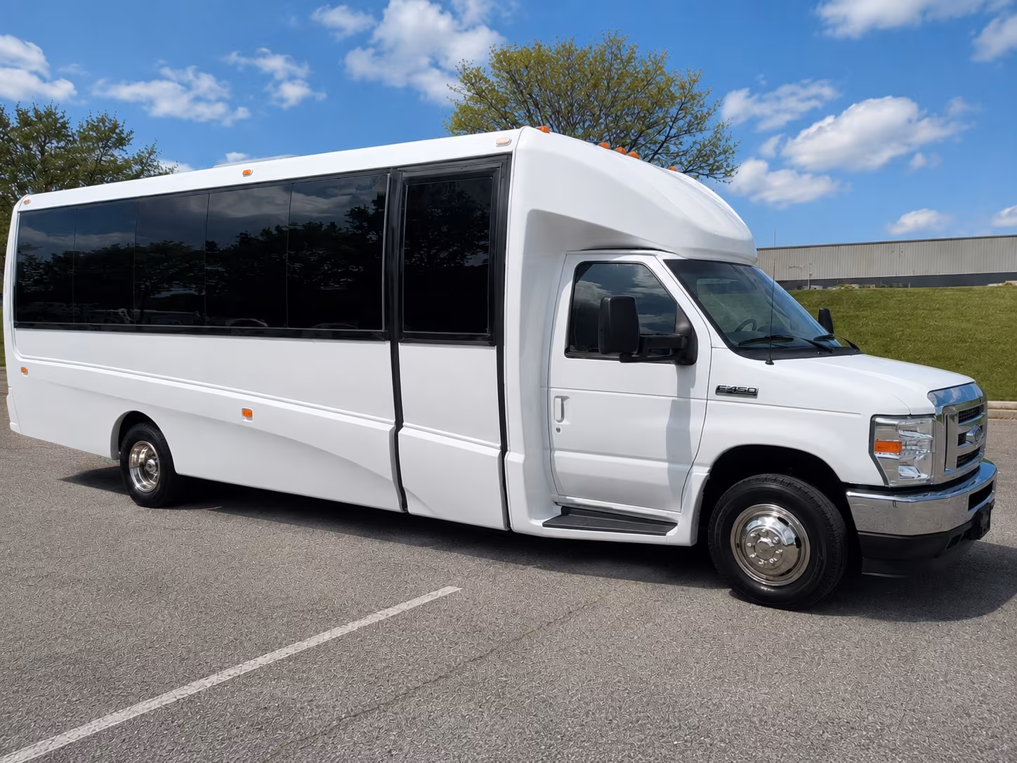 convention and trade show shuttle buses for groups traveling through bellingham