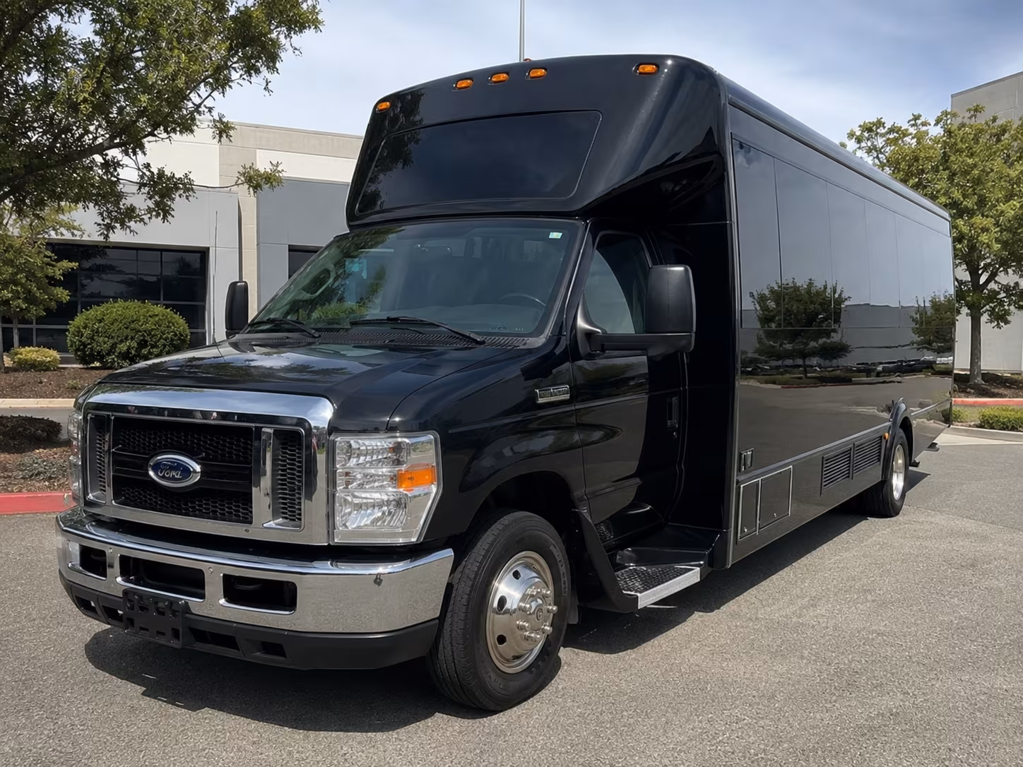 seahawks party bus rental